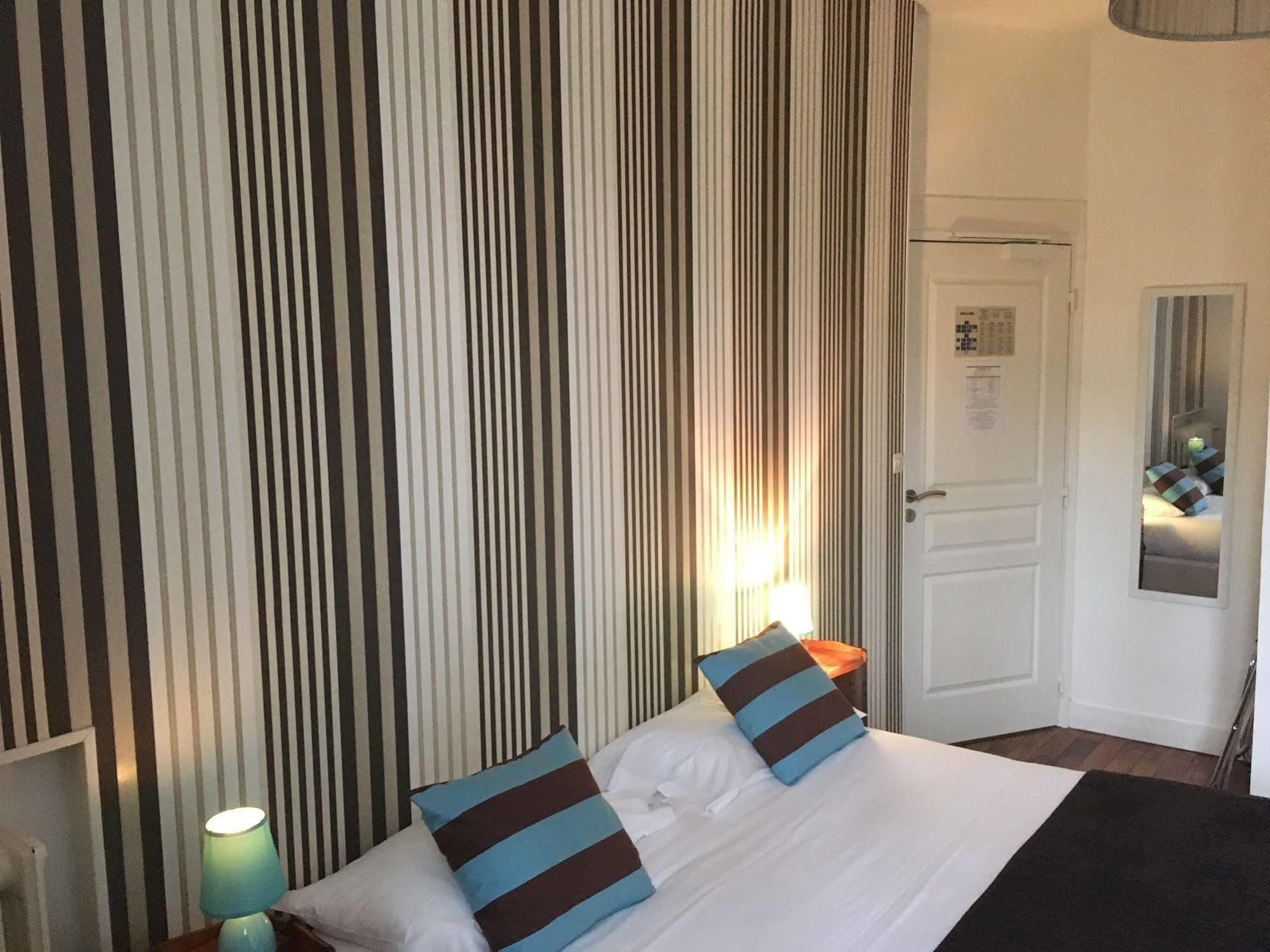 Hotel Val De Loire Tours Zewnętrze zdjęcie